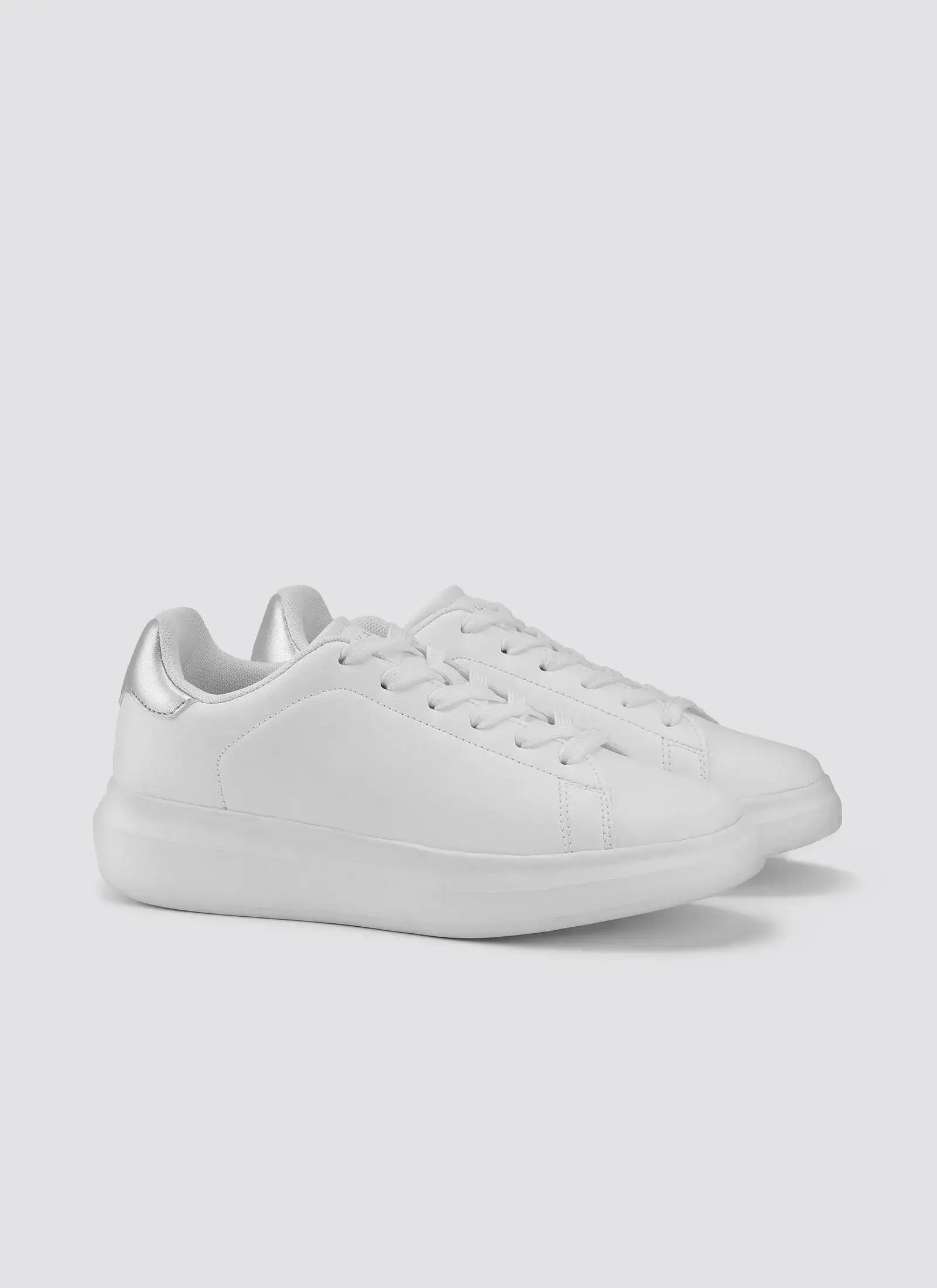 Drift Sneaker
