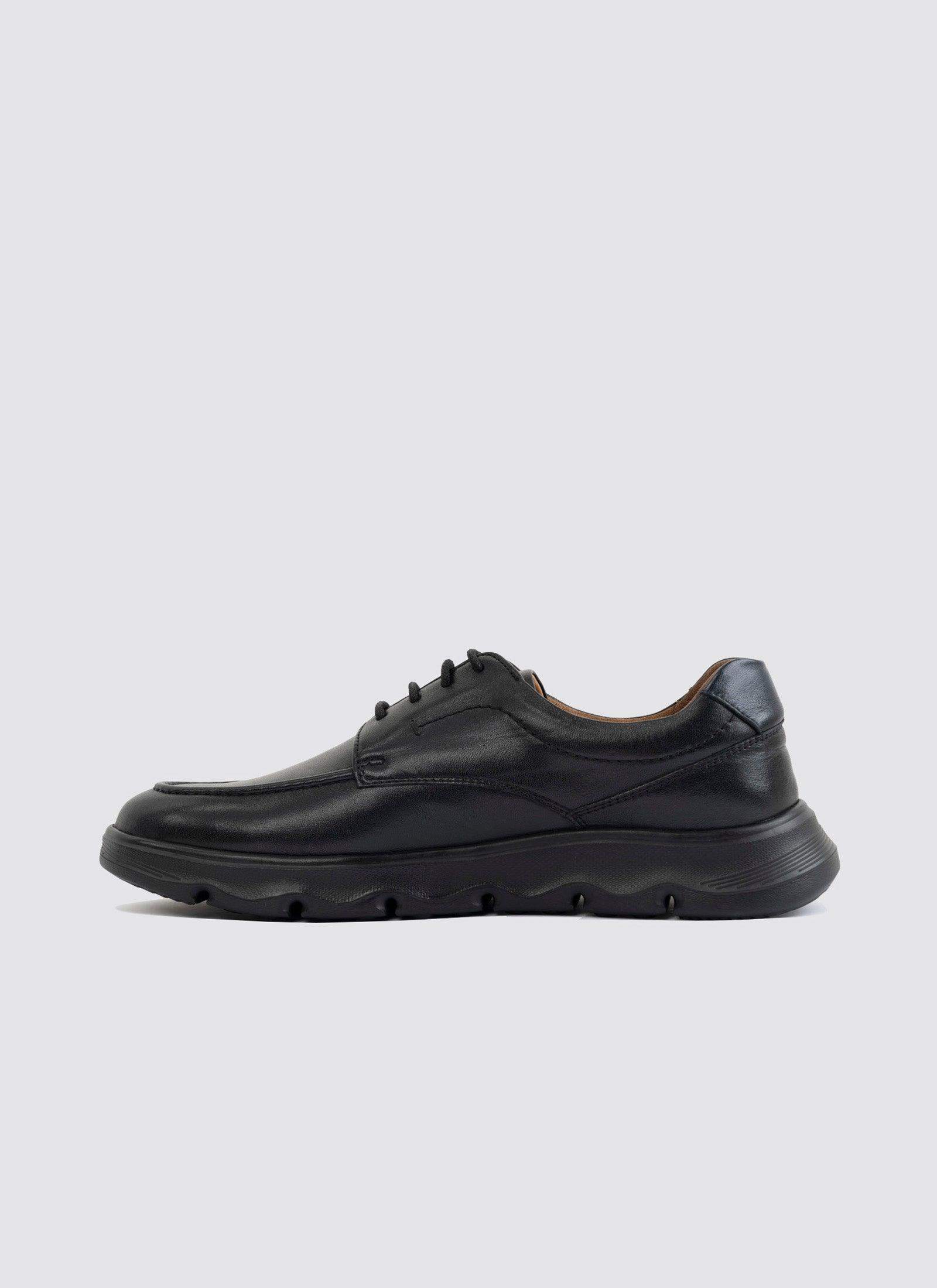 Conrad Lace-ups #