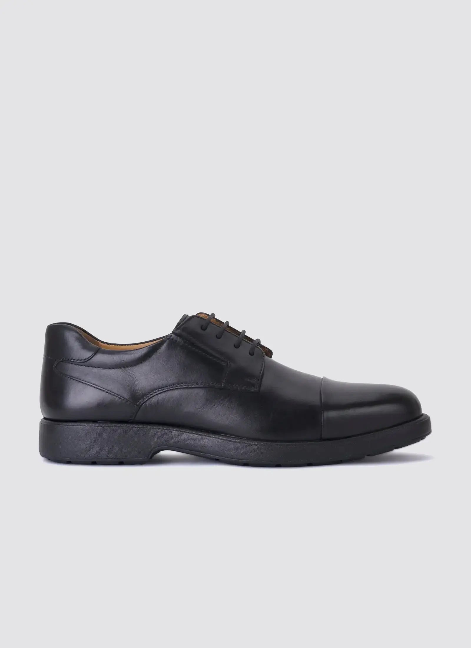 Lufton Laceup