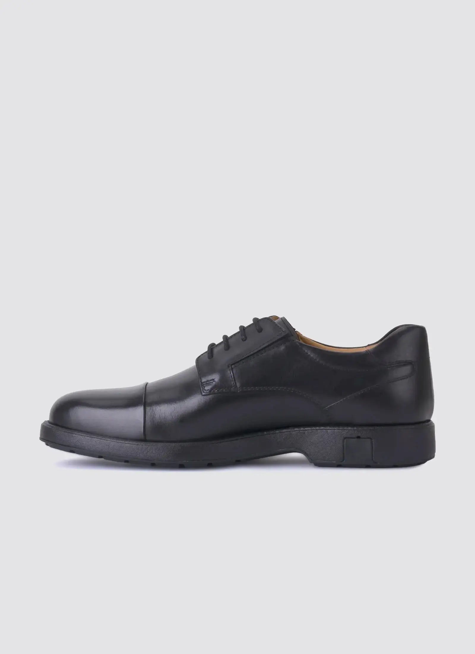 Lufton Laceup