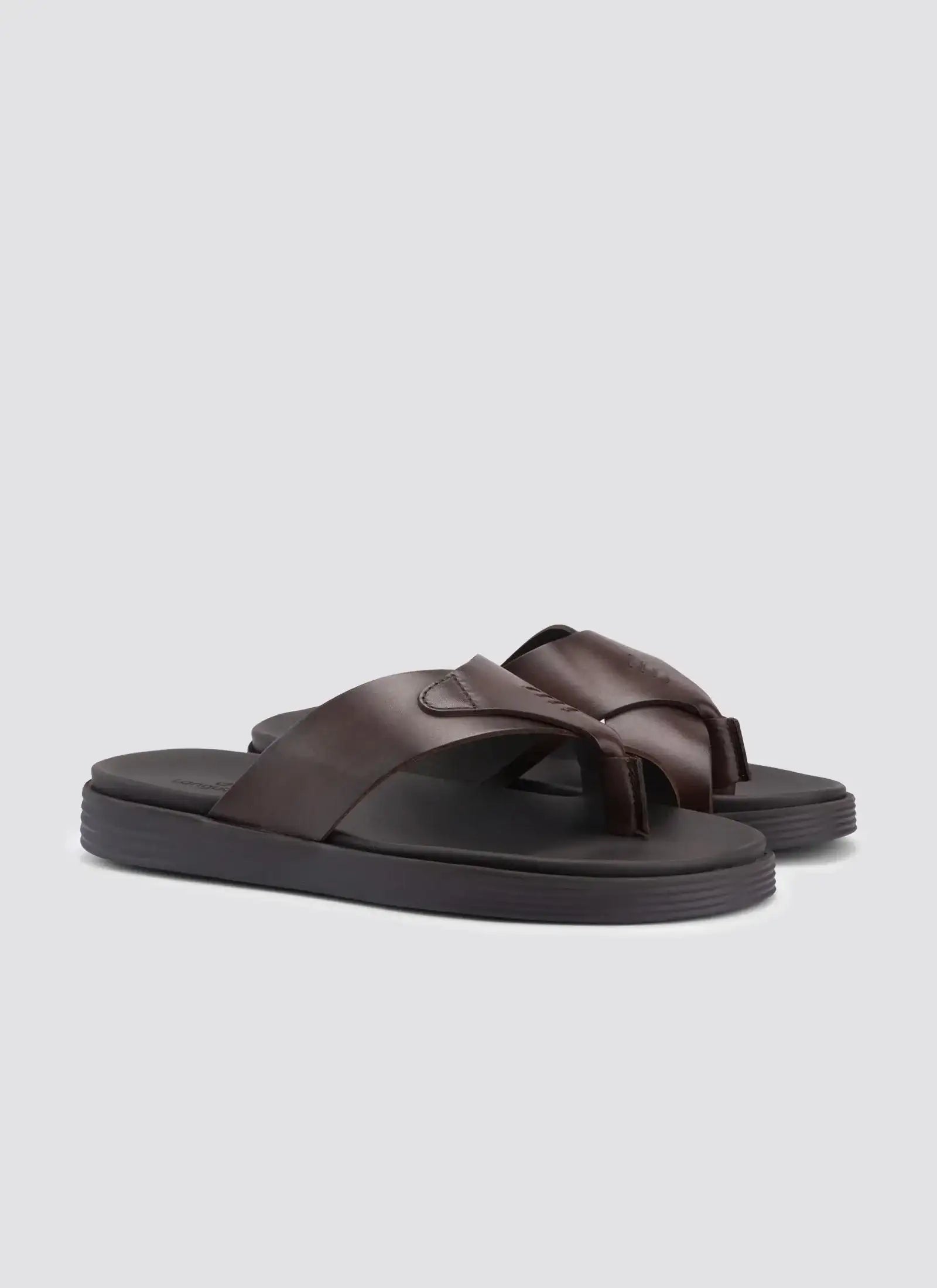 Wade Sandal #color_brown
