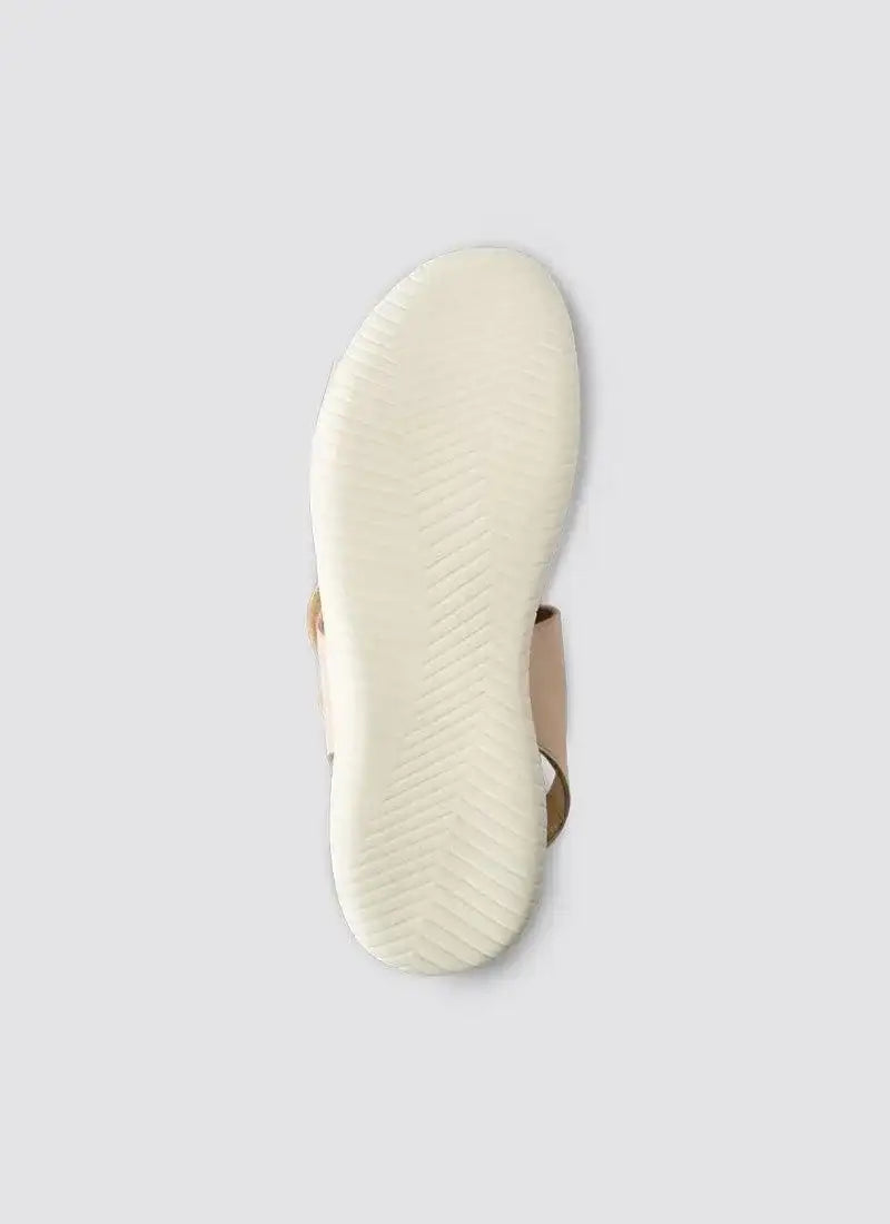 Quinn Sandal