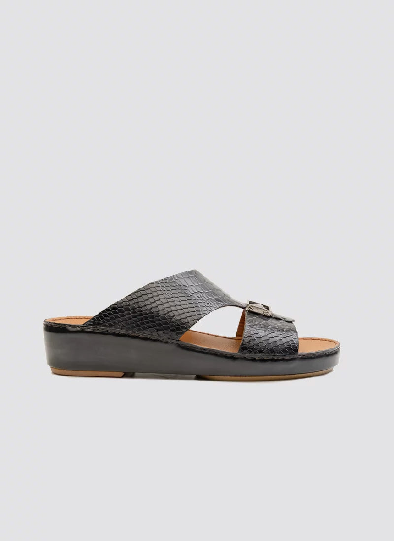 Armi Sandal