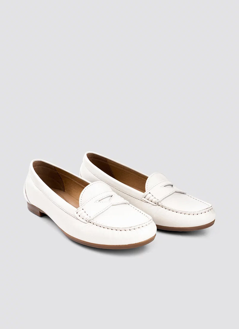 Selene Moccasin