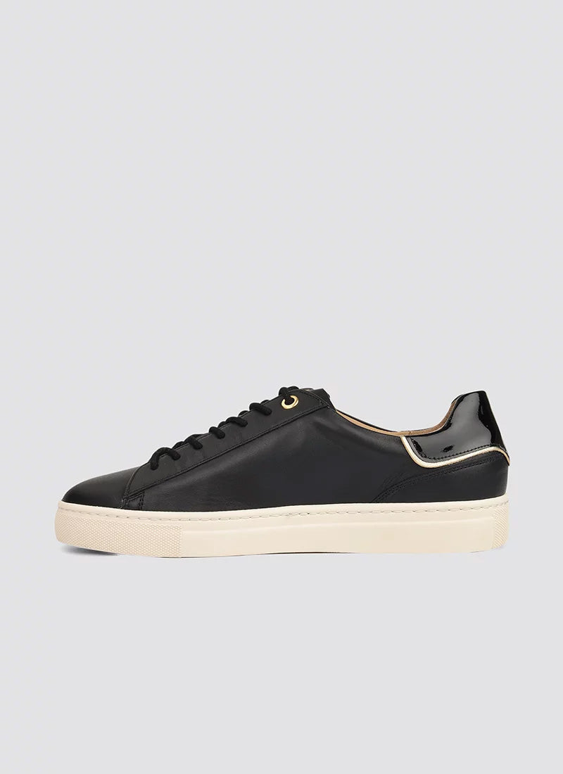 Cybele Sneaker