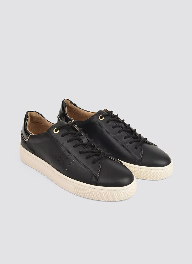 Cybele Sneaker