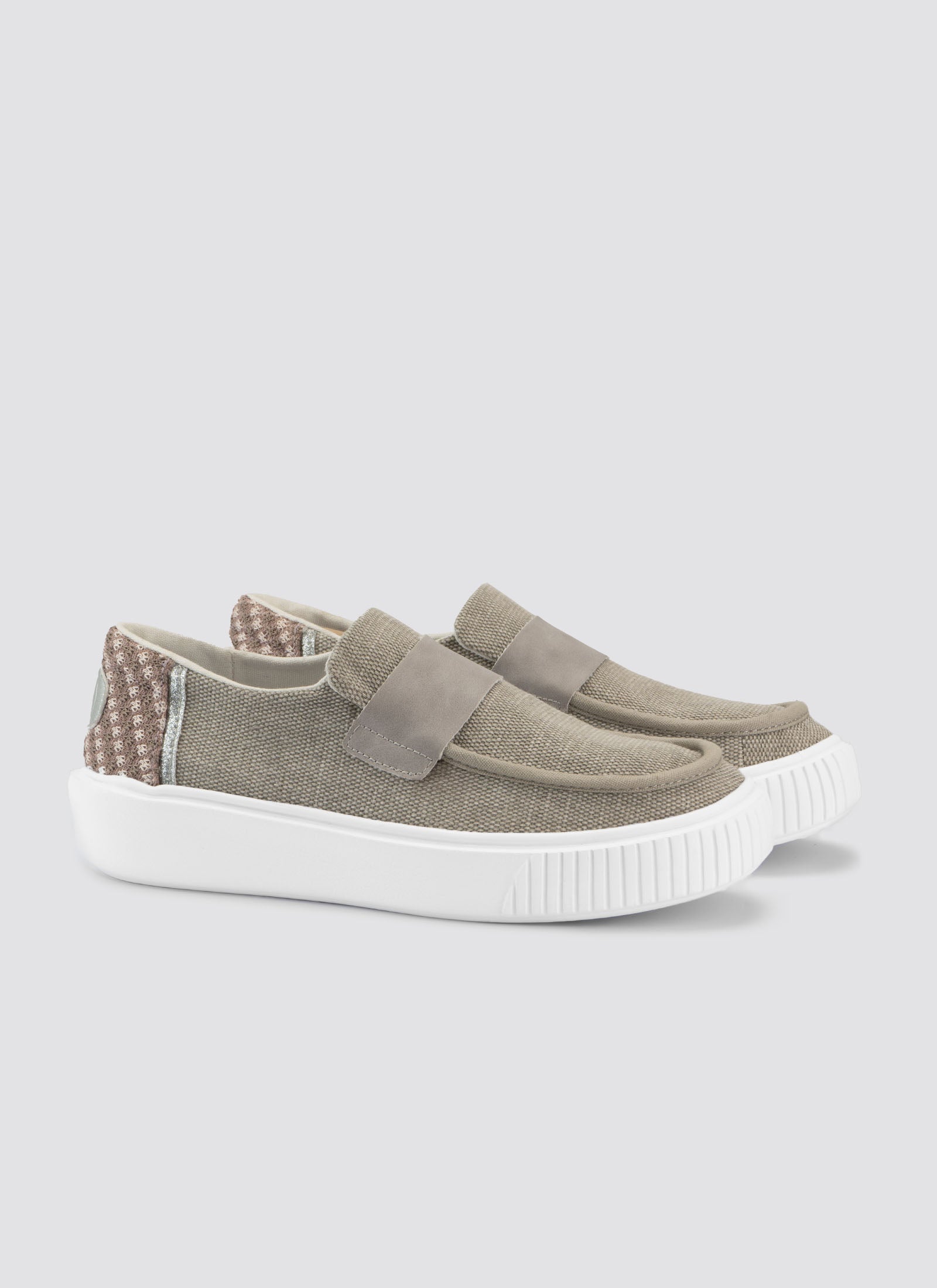 Luna Loafer