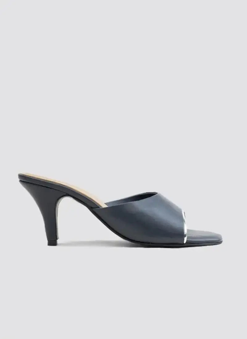 Chaney Heel 