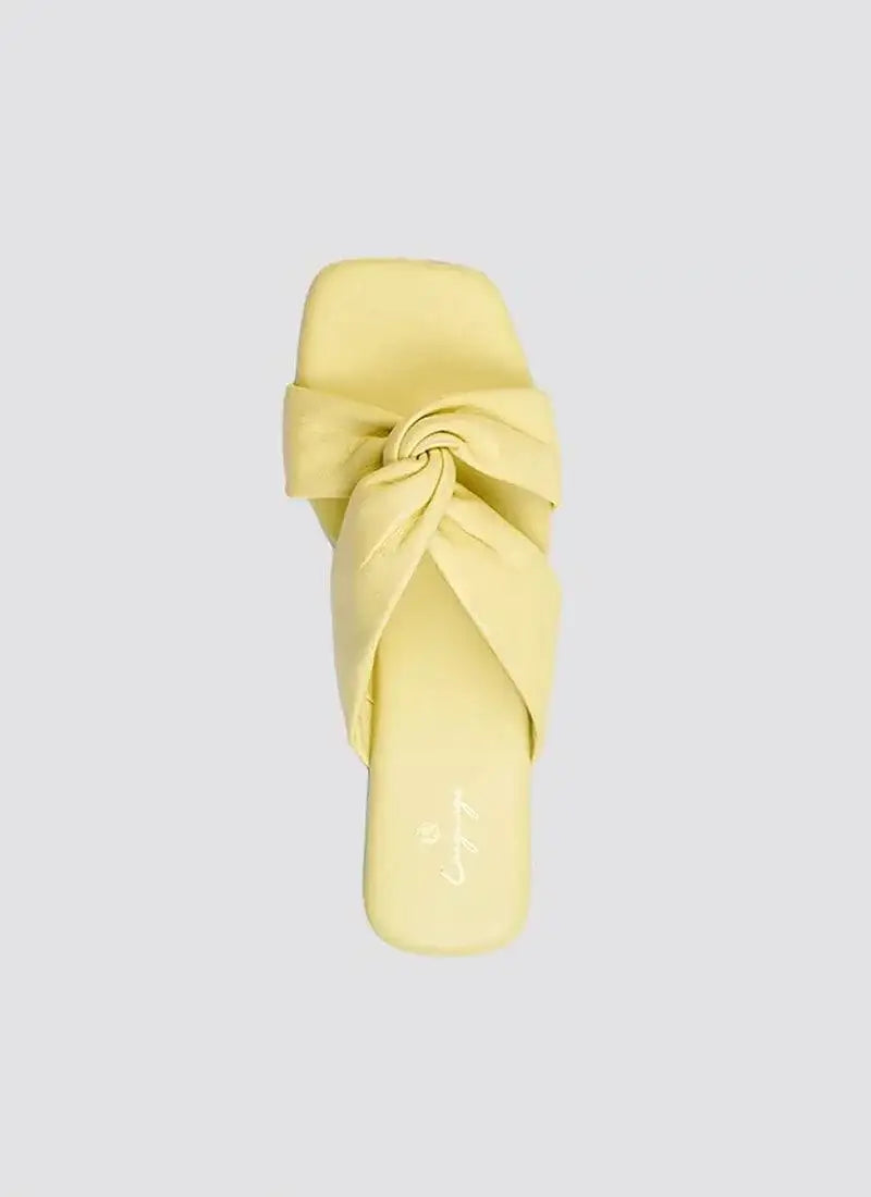 Thea Sandal 