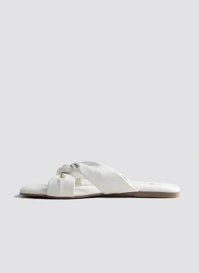 Thea Sandal 