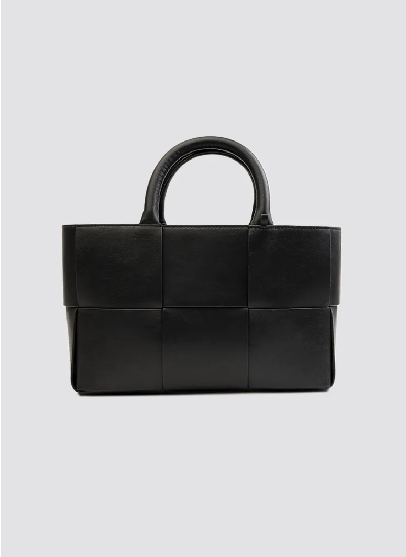 Aryana Tote