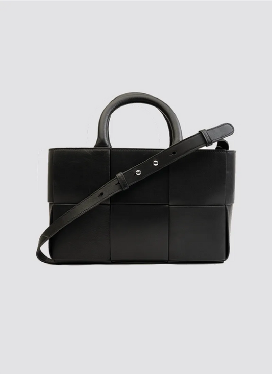 Aryana Tote
