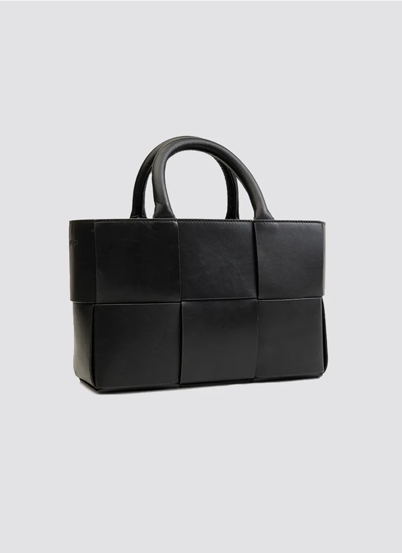 Aryana Tote